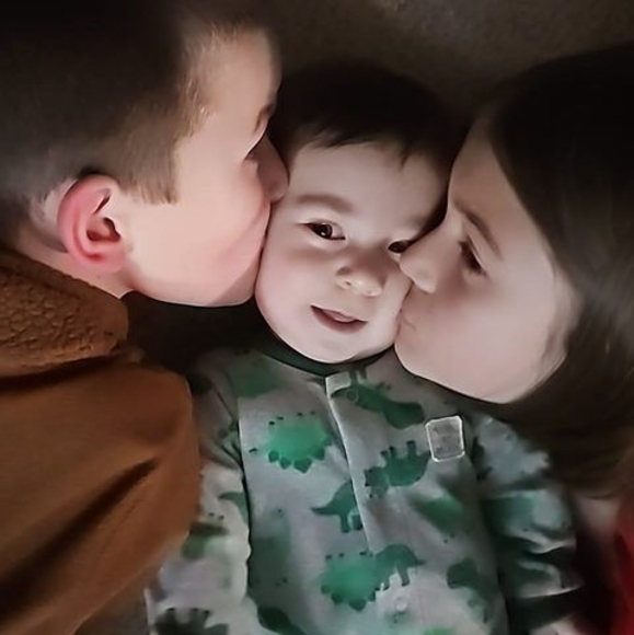 Meet your Posher, Kimberly - Picture 1 of 1